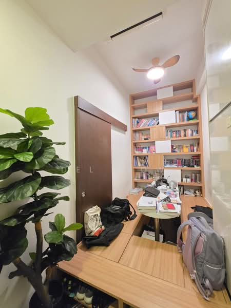 Hillsta, 68 Phoenix Road, 2 Bedrooms, 624 sqft, Condominium For Sale, by Del Leow, 500205412 - Study - PropertyGuru.com.sg