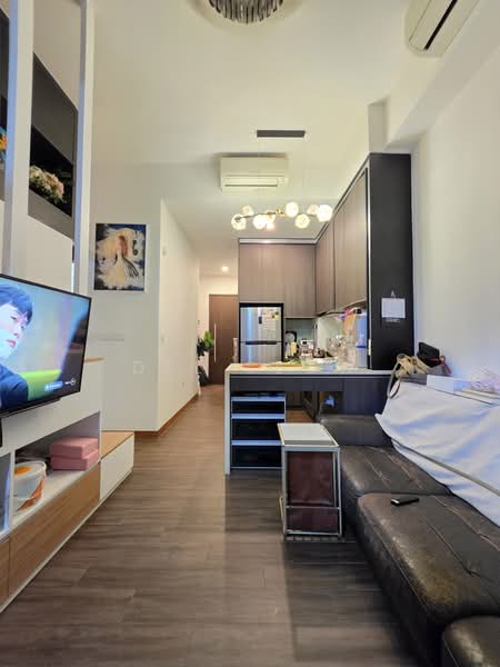 Hillsta, 68 Phoenix Road, 2 Bedrooms, 624 sqft, Condominium For Sale, by Del Leow, 500205412 - Living Room - PropertyGuru.com.sg