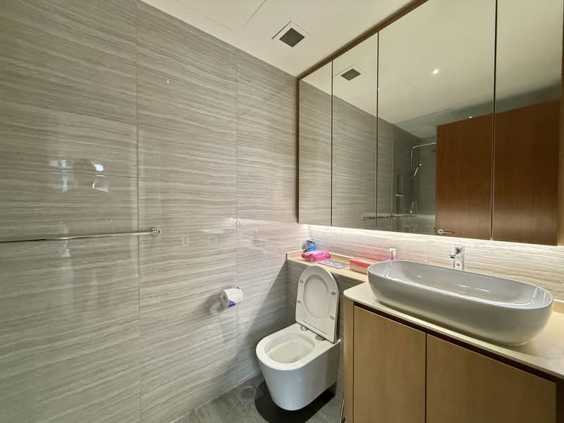 Riverbank at Fernvale, 13 Fernvale Close, 2 Bedrooms, 700 sqft, Condominium For Rent, by Bolin Ng, 500205416 - Bathroom - PropertyGuru.com.sg