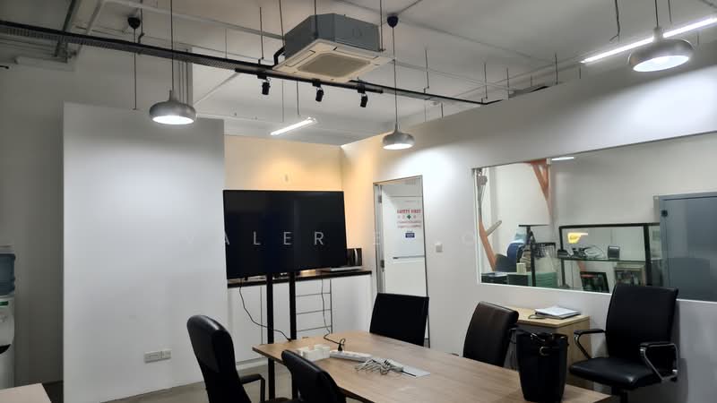 One Commonwealth, 1 Commonwealth Lane, 1,421 sqft, Light Industrial (B1) For Rent, by Valerie Toh, 500205418 - CommercialGuru.com.sg