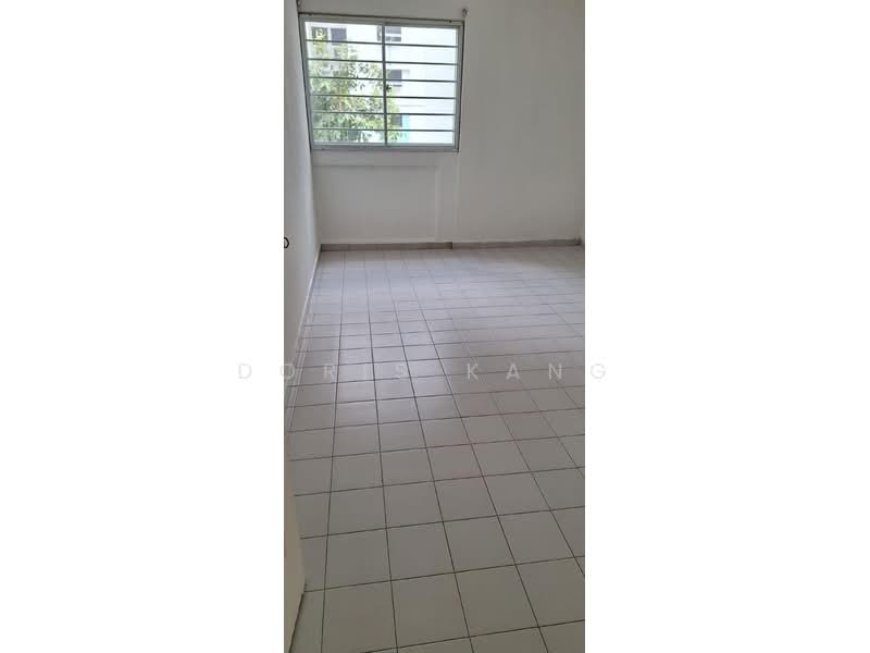 132 Yishun Street 11, 132 Yishun Street 11, 3 Bedrooms, 1,129 sqft, HDB Flat For Sale, by Doris Kang, 500205422 - Interior - PropertyGuru.com.sg