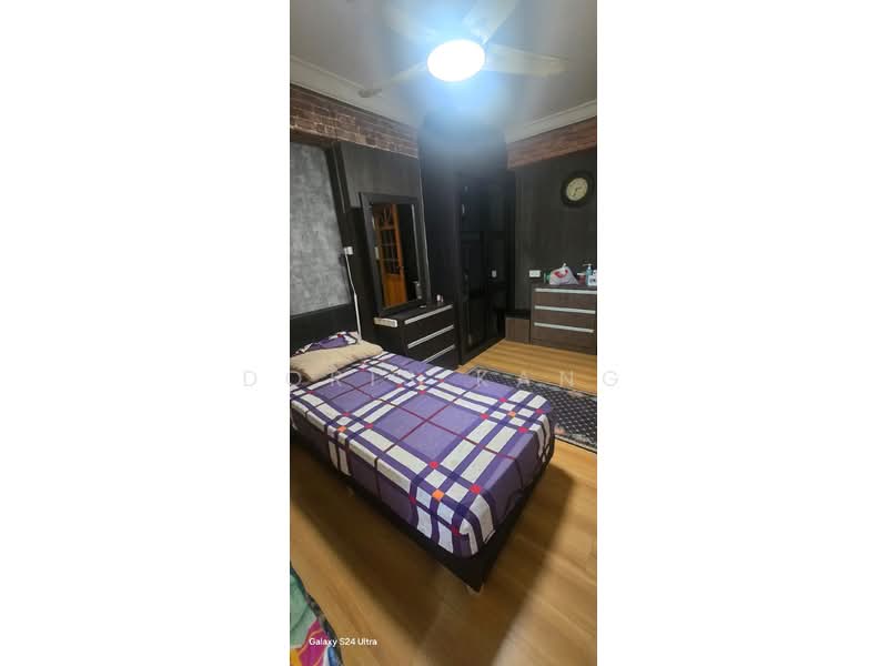 819 Jurong West Street 81, 819 Jurong West Street 81, Room Rental, 150 sqft, HDB Flat For Rent, by Doris Kang, 500205433 - Bedroom - PropertyGuru.com.sg