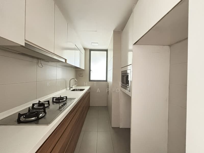 Skies Miltonia, 25 Miltonia Close, 3 Bedrooms, 1,173 sqft, Condominium For Sale, by LORRAINE CHEW LUO LIN, 500205440 - Kitchen - PropertyGuru.com.sg