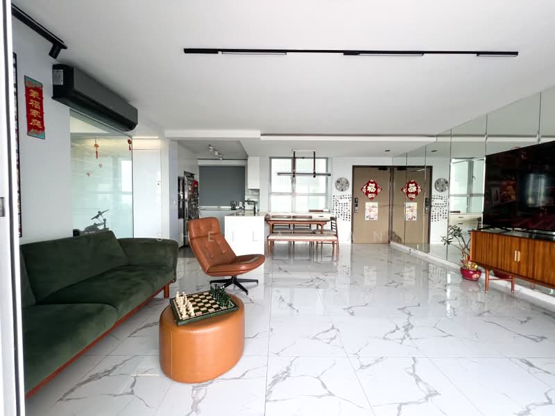 273B Bishan Street 24, 273B Bishan Street 24, 3 Bedrooms, 1,292 sqft, HDB Flat For Sale, by Sheila Tan, 500205453 - Living Room - PropertyGuru.com.sg