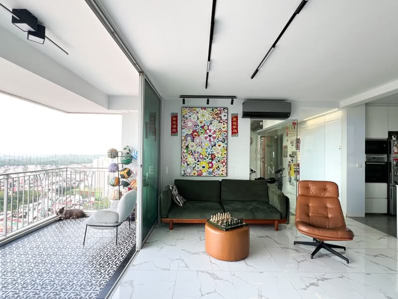 273B Bishan Street 24, 273B Bishan Street 24, 3 Bedrooms, 1,292 sqft, HDB Flat For Sale, by Sheila Tan, 500205453 - Living Room - PropertyGuru.com.sg