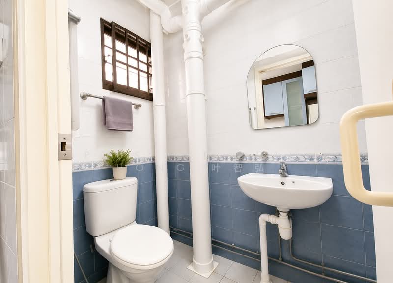 685A Choa Chu Kang Crescent, 685A Choa Chu Kang Crescent, 3 Bedrooms, 1,184 sqft, HDB Flat For Sale, by Pius Yap Chih Hong 叶智弘, 500205458 - Bathroom - PropertyGuru.com.sg