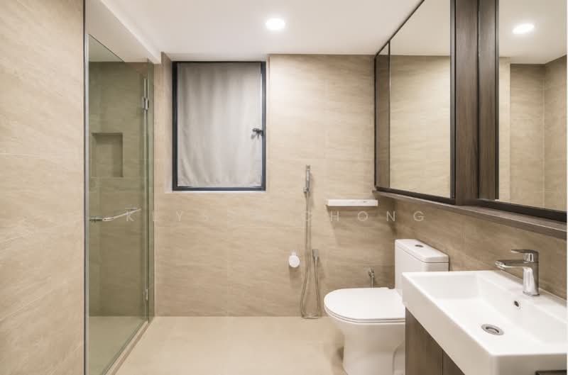 Riverfront Residences, 51 Hougang Avenue 7, 3 Bedrooms, 915 sqft, Condominium For Rent, by Klyssa Chong, 500205462 - Bathroom - PropertyGuru.com.sg
