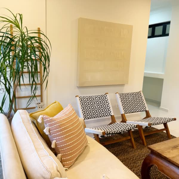 Shan Gate Apartments, 2 Shan Road, Room Rental, 231 sqft, Apartment For Rent, by Hei Homes, 500205463 - Living Room - PropertyGuru.com.sg