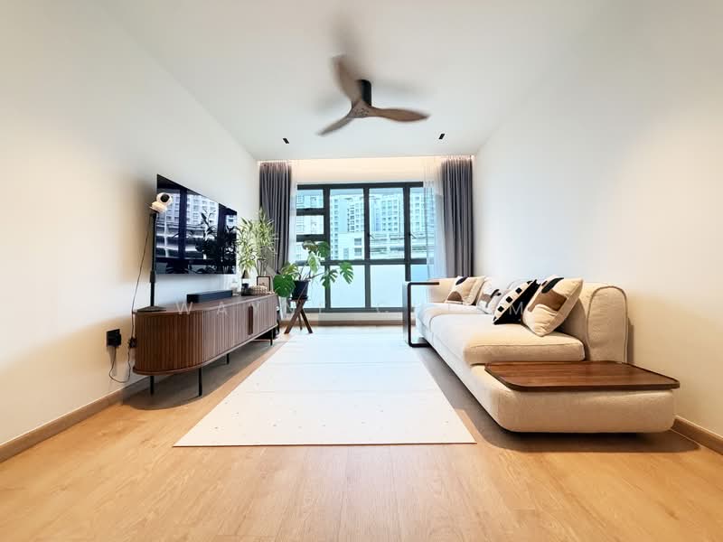 677A Punggol Drive, 677A Punggol Drive, 3 Bedrooms, 1,001 sqft, HDB Flat For Sale, by Wayne Chiam, 500205470 - Living Room - PropertyGuru.com.sg