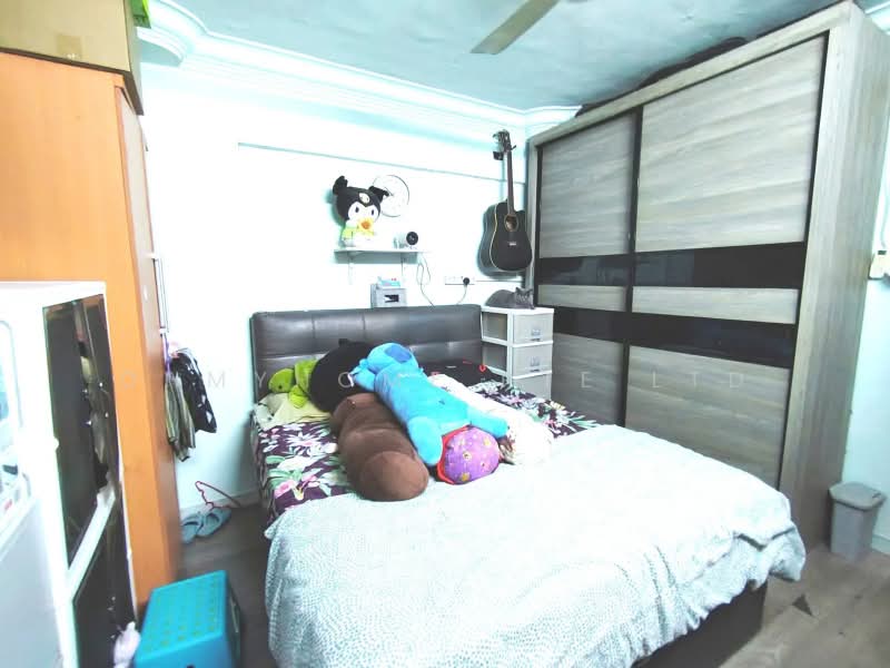 534 Jurong West Street 52, 534 Jurong West Street 52, 2 Bedrooms, 721 sqft, HDB Flat For Sale, by NOEL PHOON, 500205478 - Bedroom - PropertyGuru.com.sg