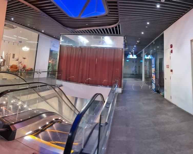 Hexacube, 160 Changi Road, 904 sqft, Mall Shop For Rent, by Chan Ye-Pan (YP), 500205481 - Corridor - CommercialGuru.com.sg