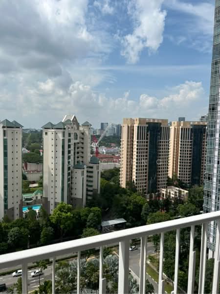 The Metropolitan Condominium, 8 Alexandra View, 3 Bedrooms, 1,360 sqft, Condominium For Rent, by Hui Ching, 500205504 - PropertyGuru.com.sg