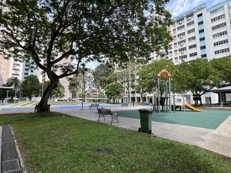 329 Tah Ching Road, 329 Tah Ching Road, 3 Bedrooms, 1,098 sqft, HDB Flat For Sale, by Vanessa Duan, 500205508 - PropertyGuru.com.sg