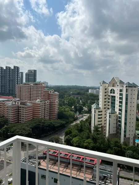 The Metropolitan Condominium, 8 Alexandra View, 3 Bedrooms, 1,399 sqft, Condominium For Rent, by Moon Lim, 500205517 - PropertyGuru.com.sg