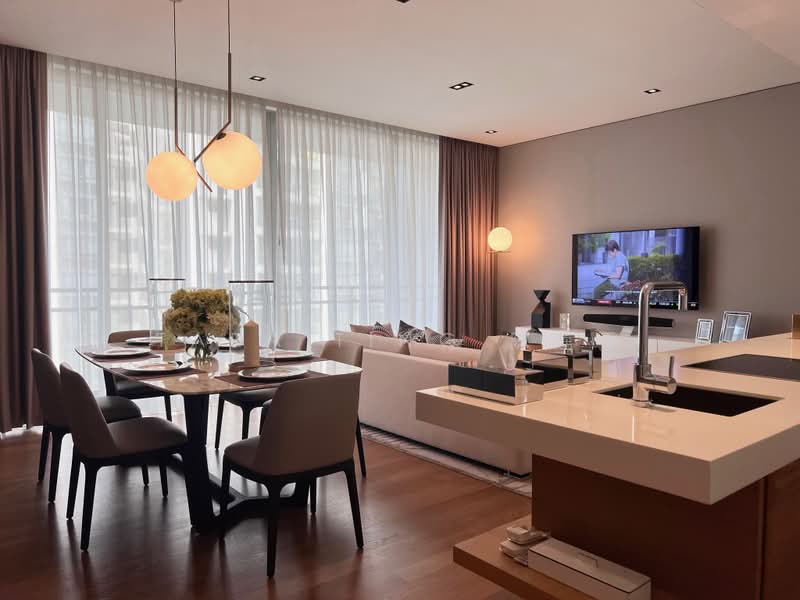 Hilltops, 101 Cairnhill Circle, 3 Bedrooms, 1,711 sqft, Condominium For Sale, by Tara Ting 陈莲香, 500205532 - Living Room - PropertyGuru.com.sg
