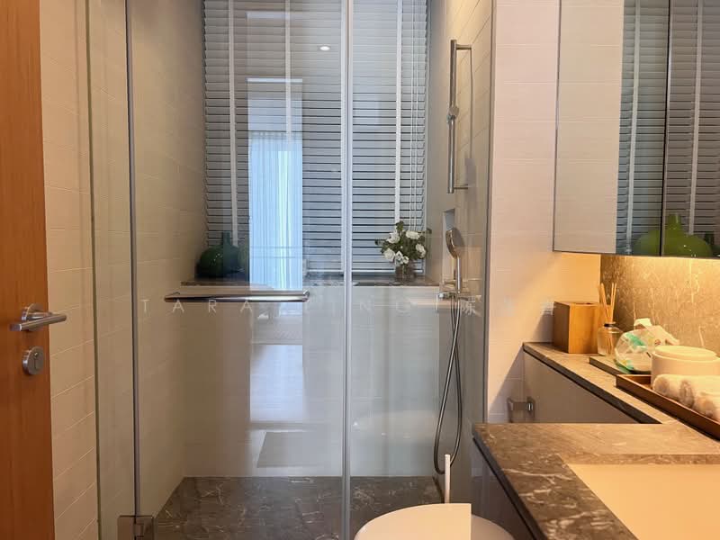 Hilltops, 101 Cairnhill Circle, 3 Bedrooms, 1,711 sqft, Condominium For Sale, by Tara Ting 陈莲香, 500205532 - Bathroom - PropertyGuru.com.sg