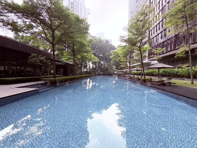 Hilltops, 101 Cairnhill Circle, Orchard / River Valley, 3 Bedrooms, 1,711 sqft, Condominium For Sale, by Tara Ting 陈莲香, 500205532 - Exterior - PropertyGuru.com.sg