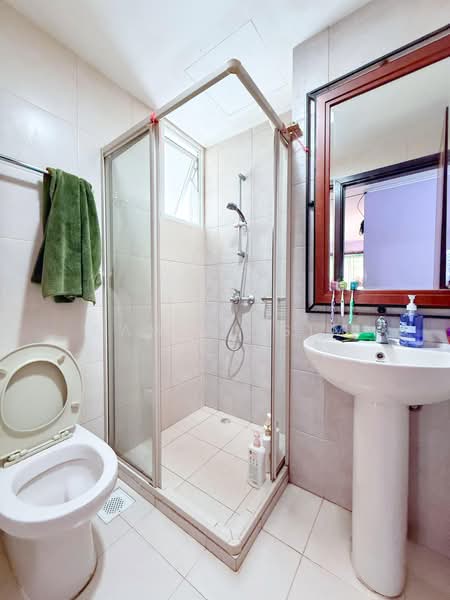 Casablanca, 21 Rosewood Drive, 3 Bedrooms, 1,195 sqft, Condominium For Rent, by Samuel Sim, 500205544 - Bathroom - PropertyGuru.com.sg