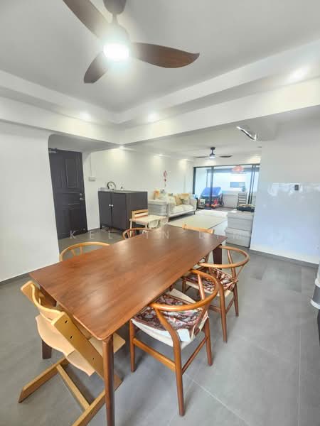 212 Serangoon Avenue 4, 212 Serangoon Avenue 4, 3 Bedrooms, 1,302 sqft, HDB Flat For Sale, by Kelvin Lim, 500205548 - Dining Room - PropertyGuru.com.sg