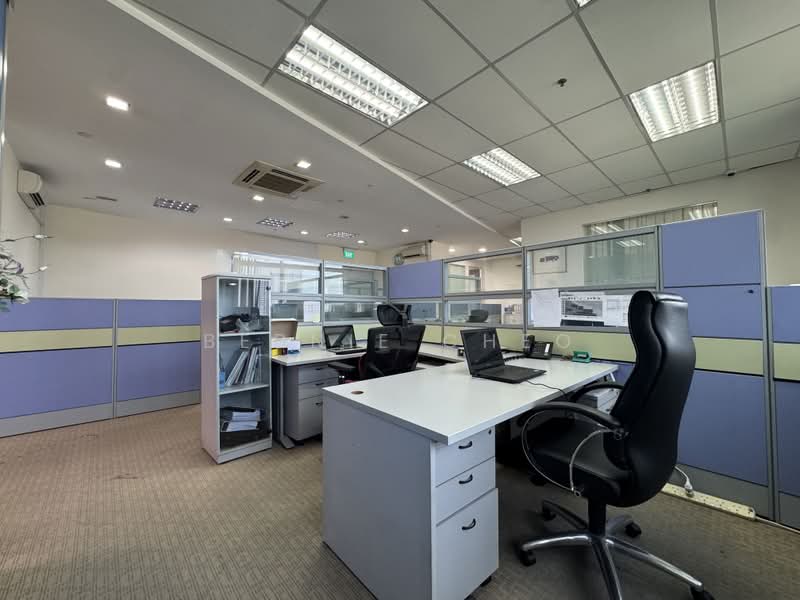 Tradehub 21, 18 Boon Lay Way, 2,002 sqft, Light Industrial (B1) For Sale, by Bernie Cheo, 500205557 - Interior - CommercialGuru.com.sg