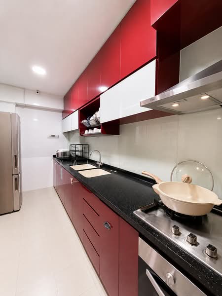 673B Fern Grove @ Yishun, 673B Yishun Avenue 4, 3 Bedrooms, 1,205 sqft, HDB Flat For Sale, by Kai Chen, 500205562 - Kitchen - PropertyGuru.com.sg