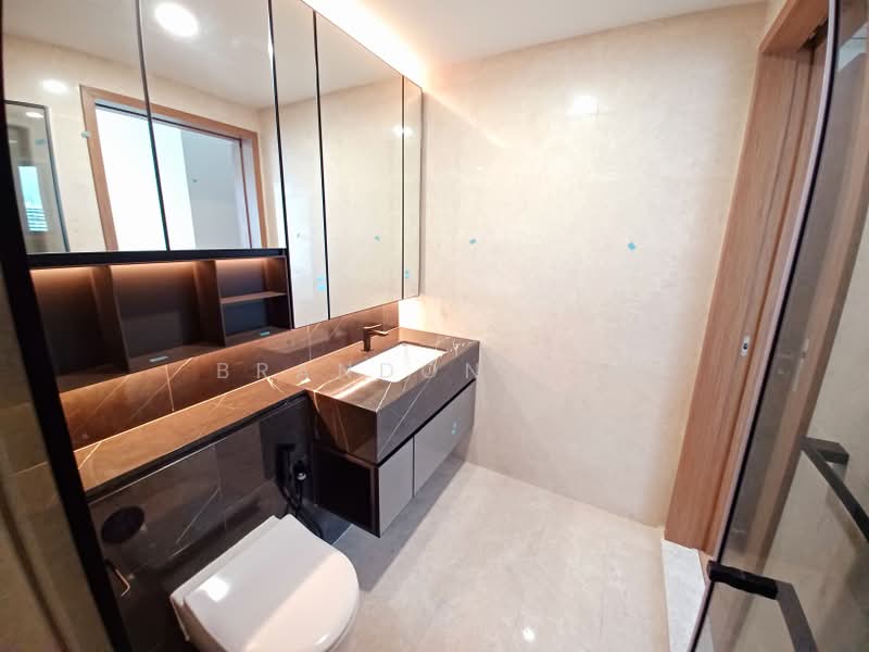 The Atelier, 2 Makeway Avenue, 2 Bedrooms, 872 sqft, Condominium For Sale, by Brandon Lim, 500205567 - Bathroom - PropertyGuru.com.sg