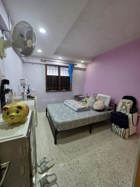 522 Bedok North Avenue 1, 522 Bedok North Avenue 1, 2 Bedrooms, 721 sqft, HDB Flat For Sale, by Christina Chong, 500205570 - Bedroom - PropertyGuru.com.sg