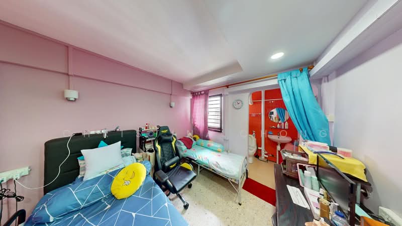 522 Bedok North Avenue 1, 522 Bedok North Avenue 1, 2 Bedrooms, 721 sqft, HDB Flat For Sale, by Christina Chong, 500205570 - Bedroom - PropertyGuru.com.sg