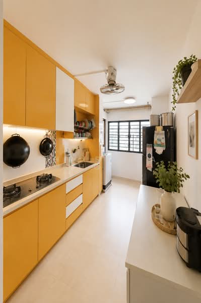 522 Bedok North Avenue 1, 522 Bedok North Avenue 1, 2 Bedrooms, 721 sqft, HDB Flat For Sale, by Christina Chong, 500205570 - Kitchen - PropertyGuru.com.sg
