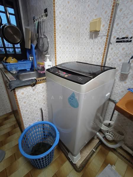 28 Jalan Bukit Merah, 28 Jalan Bukit Merah, Room Rental, 200 sqft, HDB Flat For Rent, by Alan Huy, 500205574 - Kitchen - PropertyGuru.com.sg