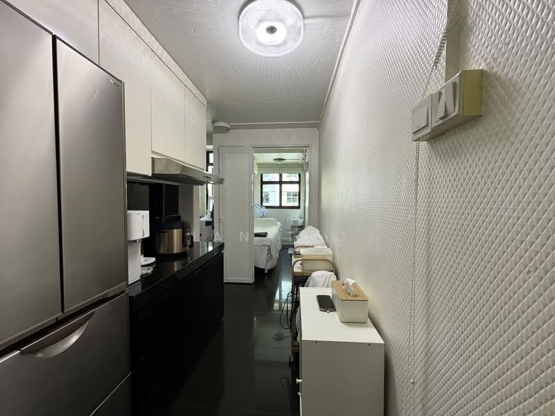 88 Commonwealth Close, 88 Commonwealth Close, 2 Bedrooms, 624 sqft, HDB Flat For Sale, by Ian Teo, 500205581 - Kitchen - PropertyGuru.com.sg