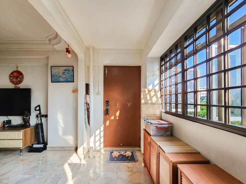 845 Jurong West Street 81, 845 Jurong West Street 81, 4 Bedrooms, 1,378 sqft, HDB Flat For Sale, by Jeffrey Koh, 500205591 - Entrance - PropertyGuru.com.sg