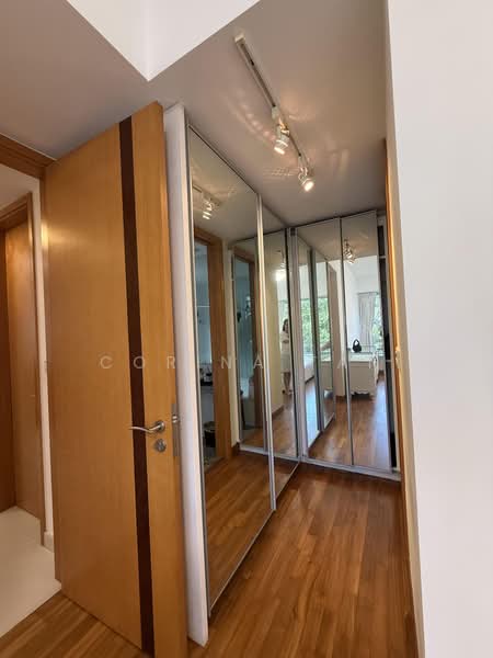 Visioncrest, 33 Oxley Rise, 2 Bedrooms, 926 sqft, Condominium For Rent, by Corina Tan, 500205592 - Corridor - PropertyGuru.com.sg