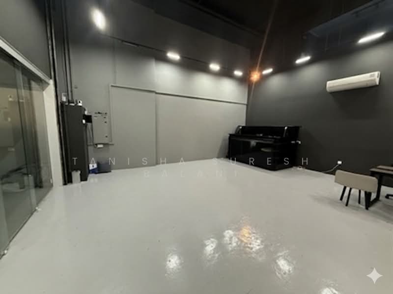 Yishun Northpoint bizhub, , 2,562 sqft, Light Industrial (B1) For Rent, by Tanisha Suresh Balani, 500205607 - CommercialGuru.com.sg