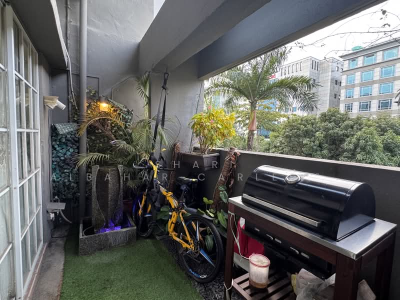 149 Tampines Street 12, 149 Tampines Street 12, 3 Bedrooms, 1,593 sqft, HDB Flat For Sale, by Shari Albahar-Carlesater, 500205611 - Balcony - PropertyGuru.com.sg