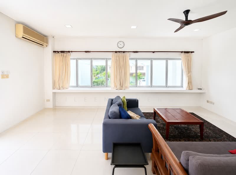 2 Storey Semi-D | Big Land 4389sqft | Near Expo, , 4 Bedrooms, 4,500 sqft, Semi-Detached House For Rent, by Eileen Cheng, 500205614 - PropertyGuru.com.sg