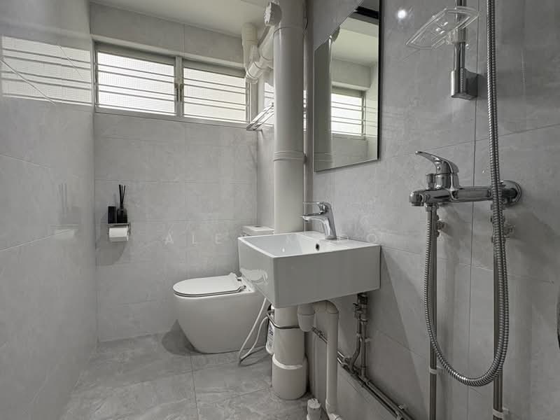 55 Chai Chee Drive, 55 Chai Chee Drive, 3 Bedrooms, 1,119 sqft, HDB Flat For Sale, by Alex Khoo, 500205620 - Bathroom - PropertyGuru.com.sg