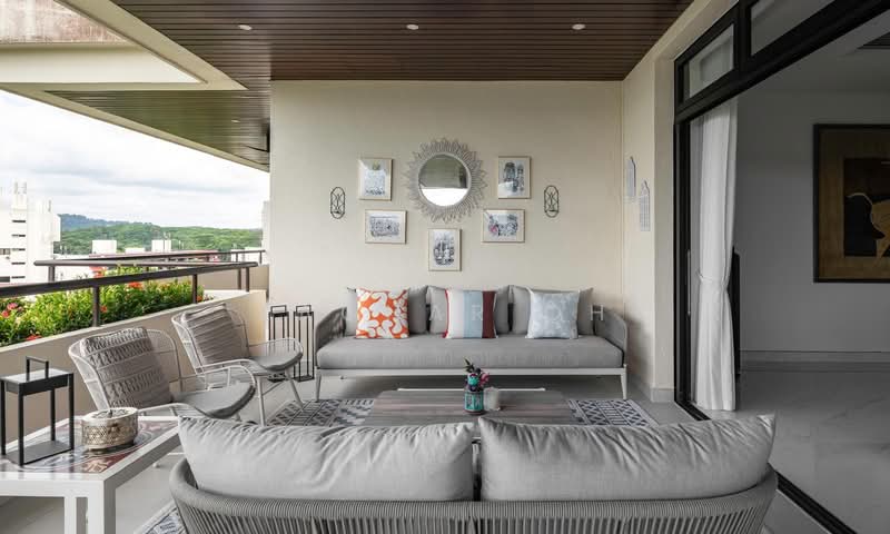 The Arcadia (Arcadia Gardens), 237 Arcadia Road, 4 Bedrooms, 3,714 sqft, Condominium For Sale, by Zachar Oh, 500205624 - Balcony - PropertyGuru.com.sg
