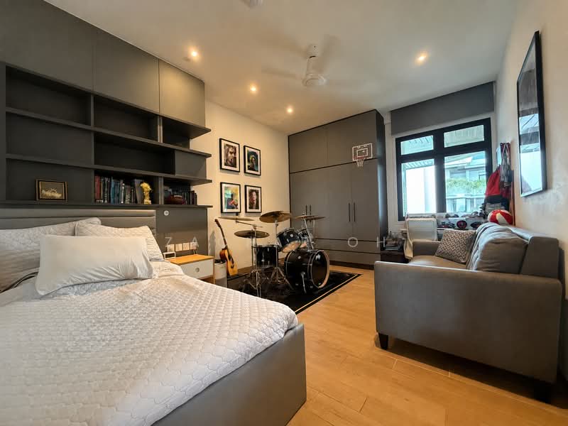 The Arcadia (Arcadia Gardens), 237 Arcadia Road, 4 Bedrooms, 3,714 sqft, Condominium For Sale, by Zachar Oh, 500205624 - Bedroom - PropertyGuru.com.sg