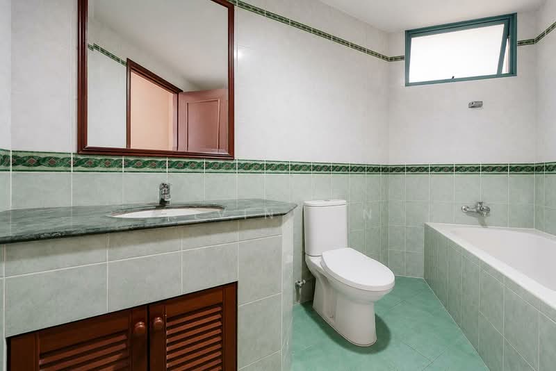 Yew Mei Green, 50 Choa Chu Kang North 6, 3 Bedrooms, 1,292 sqft, Condominium For Sale, by Alvin Tan, 500205632 - Bathroom - PropertyGuru.com.sg