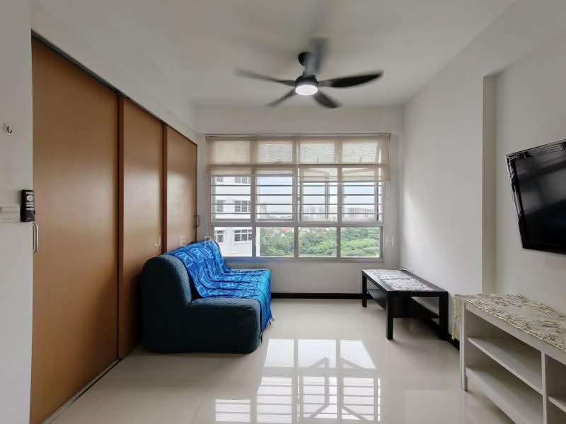 327C Sumang Walk, 327C Sumang Walk, 1 Bedroom, 398 sqft, HDB Flat For Sale, by Jeremy Koh, 500205634 - Living Room - PropertyGuru.com.sg