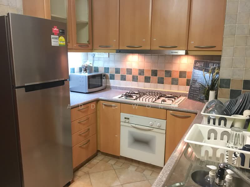Bright with Large Windows | CBD Condo Room | Telok Ayer MRT 3 Mins Walk, 33 Club St, Room Rental, 100 sqft, Condominium For Rent, by Addie Wong, 500205635 - Kitchen - PropertyGuru.com.sg