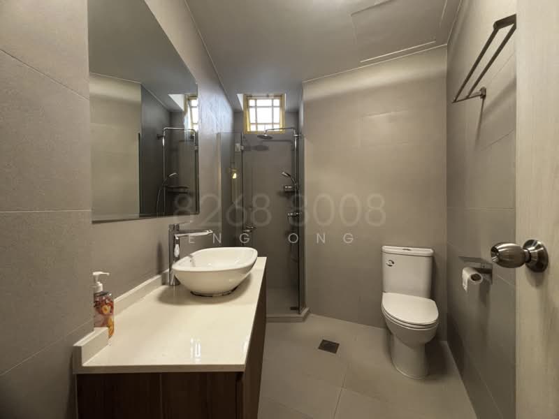 Orange Regency, 101 Fernhill Road, 4 Bedrooms, 1,776 sqft, Apartment For Rent, by Eng Ong, 500205641 - Bathroom 3 - PropertyGuru.com.sg