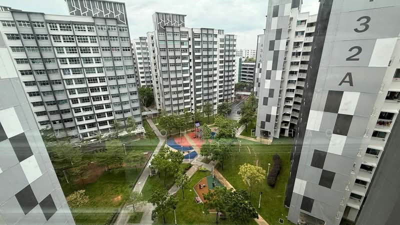 432B Yishun Avenue 1, 432B Yishun Avenue 1, 3 Bedrooms, 990 sqft, HDB Flat For Sale, by Jose Loh Zhenhao, 500205642 - Exterior - PropertyGuru.com.sg