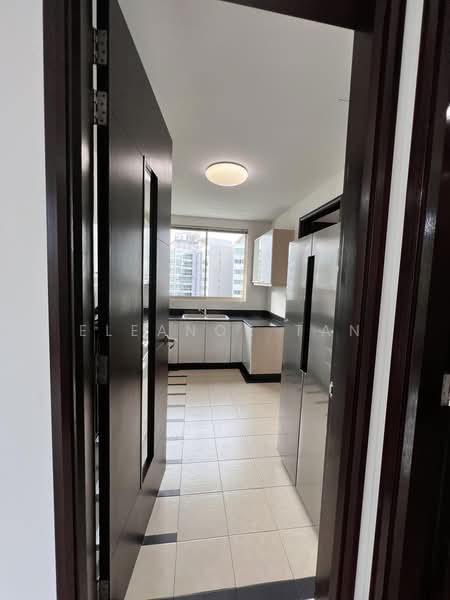 Balmoral 8, 8 Balmoral Road, 3 Bedrooms, 1,841 sqft, Condominium For Sale, by Eleanor Tan, 500205654 - Kitchen - PropertyGuru.com.sg