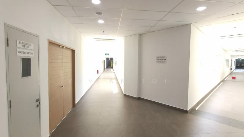 Mapex, 37 Jalan Pemimpin, 1,636 sqft, Light Industrial (B1) For Rent, by Vivian Toh, 500205667 - Corridor - CommercialGuru.com.sg