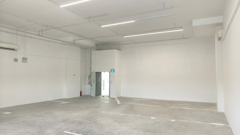 Mapex, 37 Jalan Pemimpin, 1,636 sqft, Light Industrial (B1) For Rent, by Vivian Toh, 500205667 - Interior - CommercialGuru.com.sg