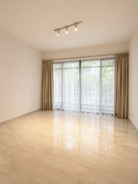 Brentwood Villas, Lloyd Road Singapore, 4 Bedrooms, 2,242 sqft, Cluster House For Rent, by Lynn Tan, 500205689 - Living Room - PropertyGuru.com.sg
