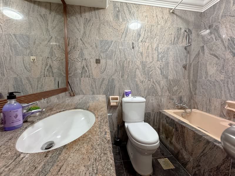 Le Hill, 42 Pasir Panjang Hill, Room Rental, 100 sqft, Condominium For Rent, by Magdalene Chai, 500205701 - Bathroom - PropertyGuru.com.sg