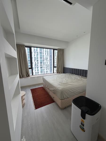 The Beacon, 130 Cantonment Road, 2 Bedrooms, 1,109 sqft, Apartment For Rent, by Jeremy Lim, 500205708 - Bedroom - PropertyGuru.com.sg